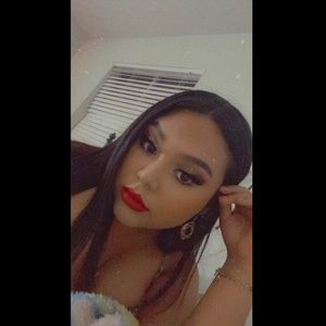 Meet your Posher, Lizeth